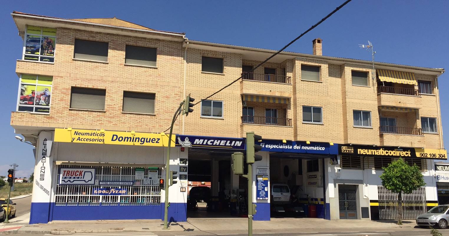 Taller Naumáticos Domínguez